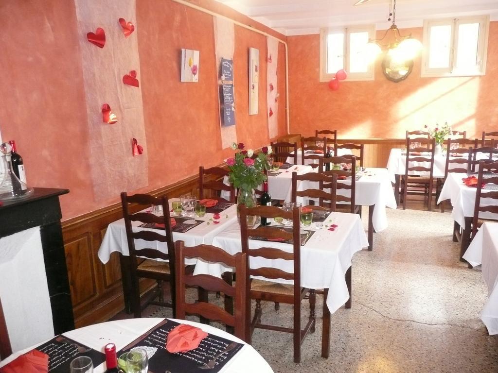 Restaurant Du Pont Vieux Hotel Camarès